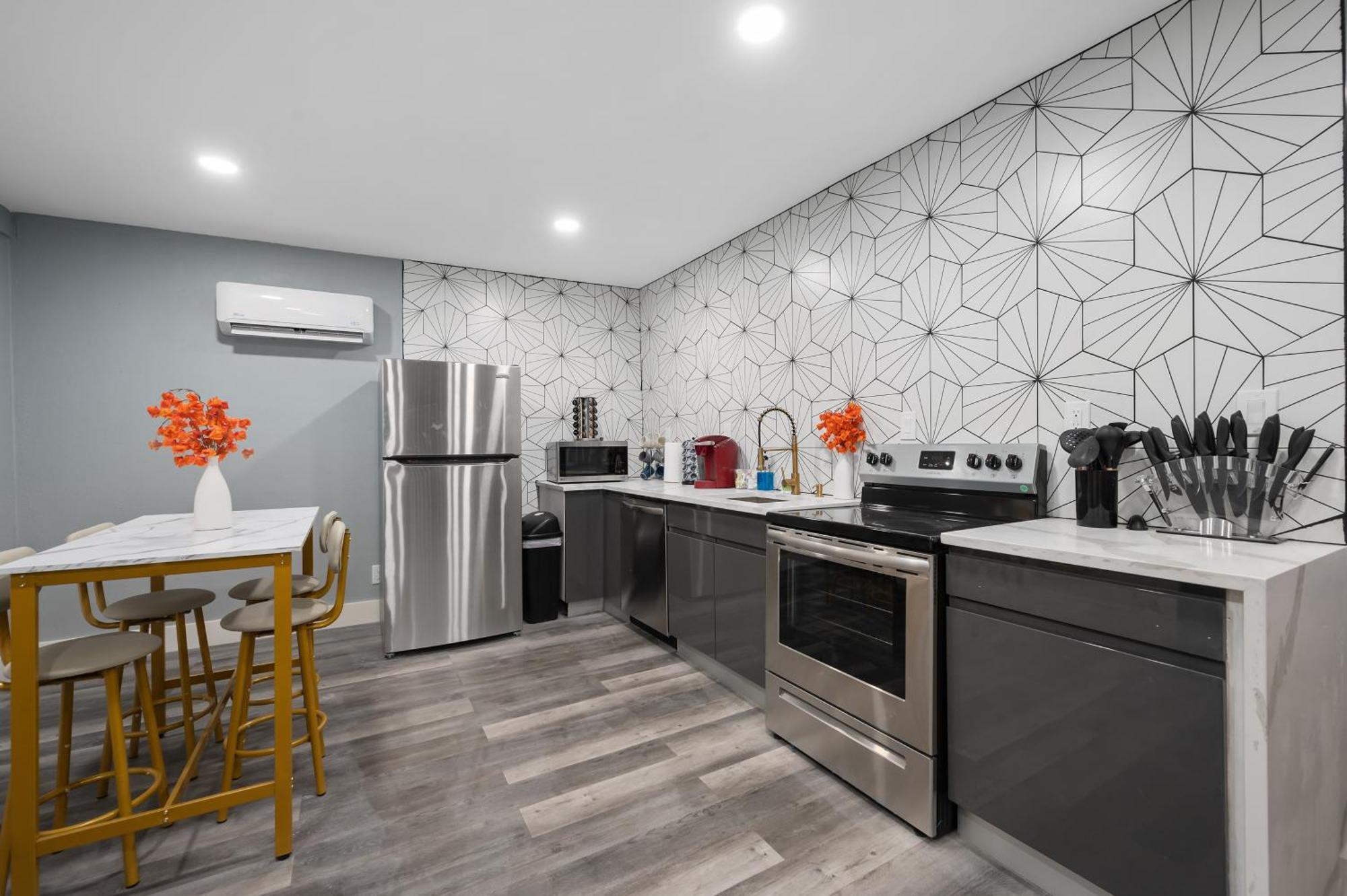Elegant 2Br Apt Near Med Center With Free Park Houston Zewnętrze zdjęcie